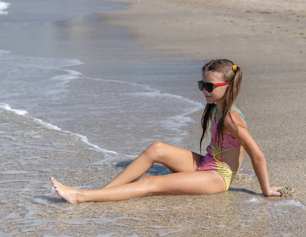 Young Girl Sunglasses Sits Sand Mediterranean Sea — Photo