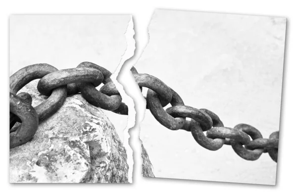 Breaking Chains Concept Ripped Photo Old Rusty Break Metal Chain — Stock Photo, Image