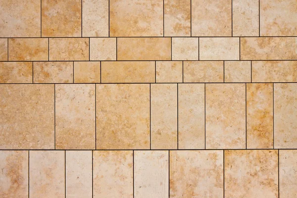 Nueva Pared Piedra Ventilada Moderna Hecha Con Diferentes Bloques Forma — Foto de Stock