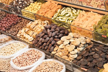 Dried fruits exhibited in a market of the Grand Bazaar - Istanbul - Turkiye
