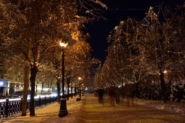 Tráfico Invierno Nocturno — Foto de Stock