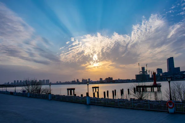 Zonsondergang Boven Huangpu Rivier Shanghai Stad China — Stockfoto