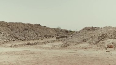 Pakistan 'da köle işçi çalıştıran bir tuğla fabrikası.