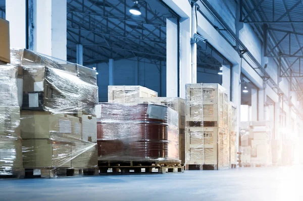 Verpackungsboxen Folie Gewickelt Auf Paletten Lagerhaus Supply Chain Lagerhaus Cargo — Stockfoto