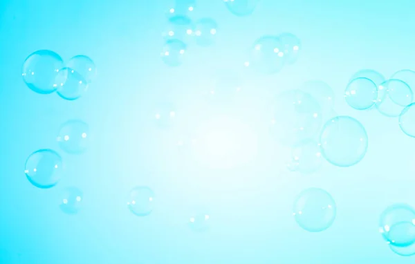 Beyaz Arkaplanda Güzel Şeffaf Mavi Sabun Köpüğü Dokusu — Stok fotoğraf