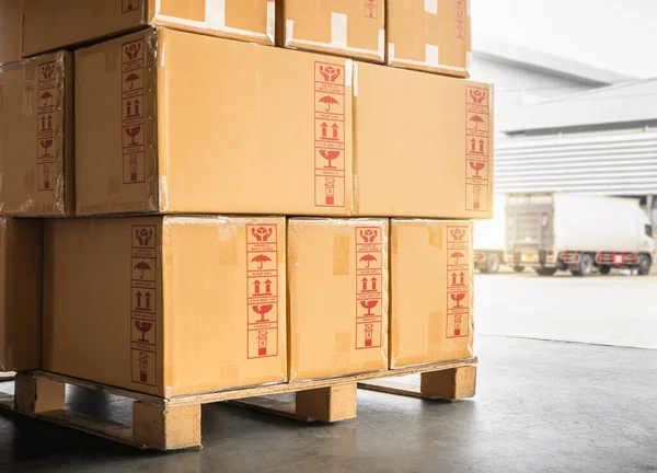 Packaging Boxes Stacked Pallet Loading Shipping Cargo Container Supply Chain — Stock Photo, Image