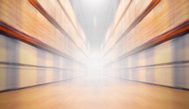 Endüstriyel ya da Lojistik geçmişi için bulanık depo. Uzun Rafın İç Deposu, Uzay Deposu. İş Dağıtım Depolama Kargosu.