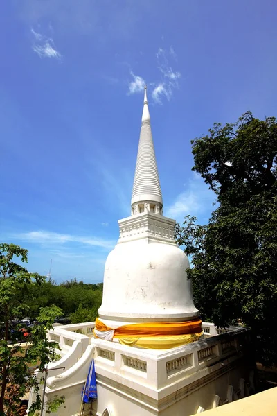 White statue — Stock Photo, Image