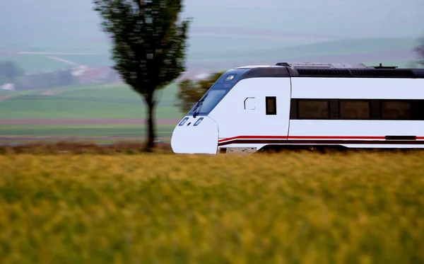 Tren.