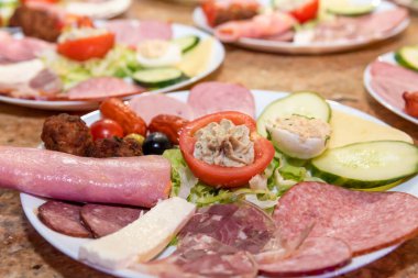 Rumen tipik aperatifi, yakından bak