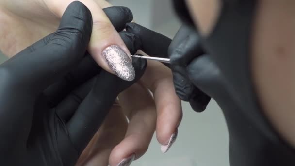 Especialista Manicure Pinta Unhas Cliente Imagens Alta Qualidade — Vídeo de Stock