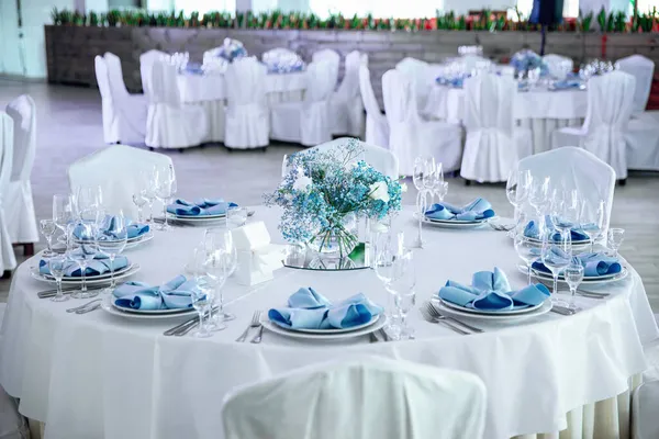 Salão Banquetes Com Mesas Redondas Restaurante Salão Banquetes Com Mesas — Fotografia de Stock