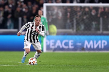 Torino, İtalya. 16 Mart 2022. Juventus Fc takımından Arthur Henrique Ramos de Oliveira Melo, Juventus Fc ve Villareal CF arasında oynanan UEFA Şampiyonlar Ligi İkinci Raundu karşılaşmasında.