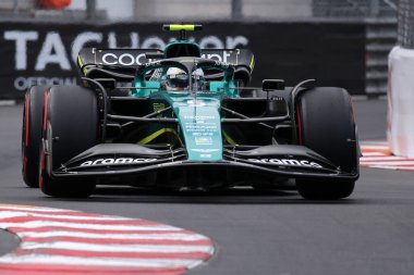 Monte-Carlo (Monako) - 26-29 Mayıs 2022 - Monako F1 Grand Prix 'si sırasında Aston Martin' li Sebastian Vettel  
