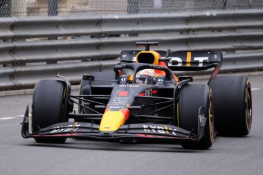 Monte-Carlo (Monako) - 26-29 Mayıs 2022 - Monako F1 Grand Prix 'si sırasında Red Bull Racing' den Max Verstappen  