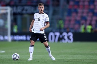 Bolonya, İtalya. 4 Temmuz 2022. Uefa Milletler Ligi C Grubu karşılaşmasında Almanya 'dan Joshua Kimmich İtalya ve Almanya arasında oynanan karşılaşmada.