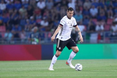 Bolonya, İtalya. 4 Temmuz 2022. Alman Lukas Klostermann, Uefa Milletler Ligi C Grubu 'nun İtalya ile Almanya arasındaki maçı sırasında.