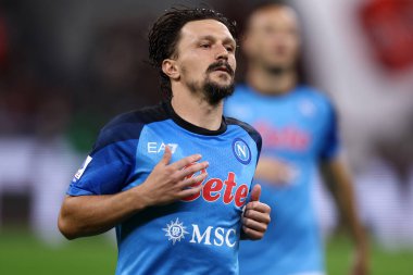 Serie A karşılaşması sırasında Ssc Napoli 'den Mario Rui ile Ac Milan ve Ssc Napoli arasında 18 Eylül 2022' de İtalya 'nın Milano kentinde Stadio Giuseppe Meazza' da oynanan karşılaşma. .