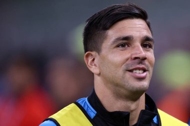 Serie A karşılaşması sırasında Ssc Napoli 'den Giovanni Simeone Ac Milan ve Ssc Napoli, Giuseppe Meazza Stadyumu' nda 18 Eylül 2022 'de İtalya' nın Milano kentinde oynandı. .