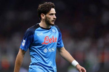 Serie A karşılaşması sırasında Ssc Napoli 'den Khvicha Kvaratskhelia ile Ac Milan ve Ssc Napoli arasında 18 Eylül 2022' de İtalya 'nın Milano kentinde Stadio Giuseppe Meazza' da oynanan karşılaşma. .