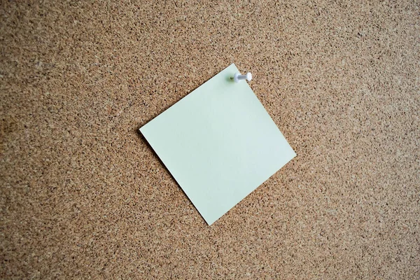 Green Paper Note Cork Board Attached White Pushpin Copy Spac — Stock Photo, Image
