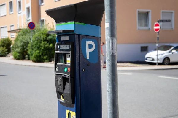 Parkoló Jegykiadó Automata Városban — Stock Fotó