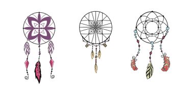 Elle çizilmiş Kızılderili tılsımı tüyleri ve ayı olan düş kapanı. Etnik tasarım, boho şıklığı, kabile sembolü. Rüya Yakalayıcı ile vektör etnik baskı tasarımı.