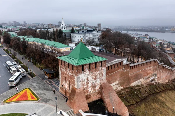 Панорамный Вид Беспилотника Исторического Центра Нижнего Новгорода Облачный Осенний День — стоковое фото