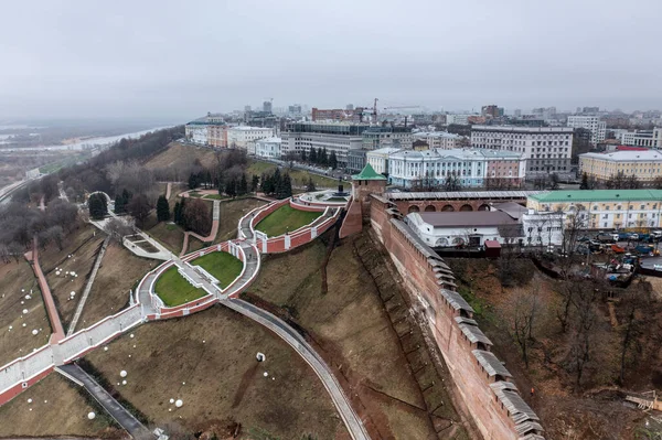 Panoramiczny Widok Drona Historycznego Centrum Niżnego Nowogrodu Pochmurny Jesienny Dzień — Zdjęcie stockowe