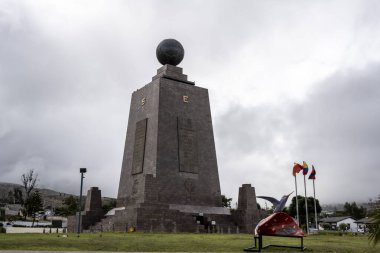 park and stella in 0-equator location near Quito Ecuador 