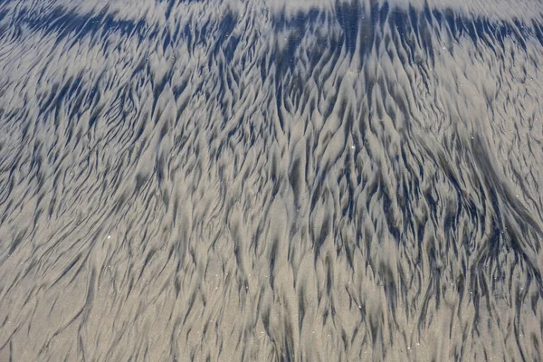 Unusual Pattern Mixing Yellow Black Sand Beach Low Tide — Stock Photo, Image