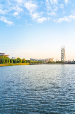 Pekin Olimpiyat Parkı, Çin 'deki Kuş Yuvası ve Linglong Kulesi
