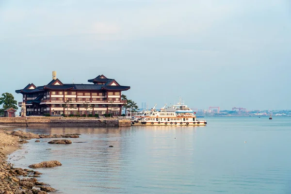 Centro Servicio Turístico Liugong Island Muelle Weihai Shandong China — Foto de Stock