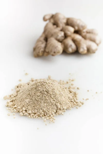 Heap Dried Ginger Powder Fresh Ginger Isolated White Background — Stock Photo, Image