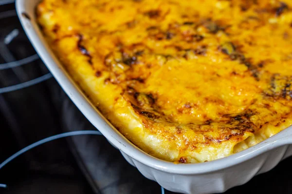 Čerstvé Domácí Vařené Lahodné Lasagne — Stock fotografie