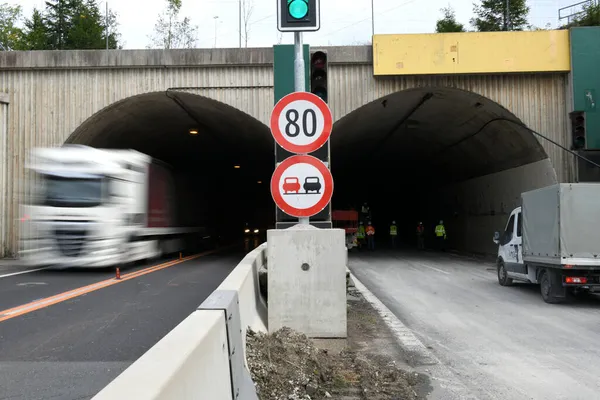 Ingång Till Tunneln Vid Pyhrnautobahn Oberösterreich Österrike — Stockfoto