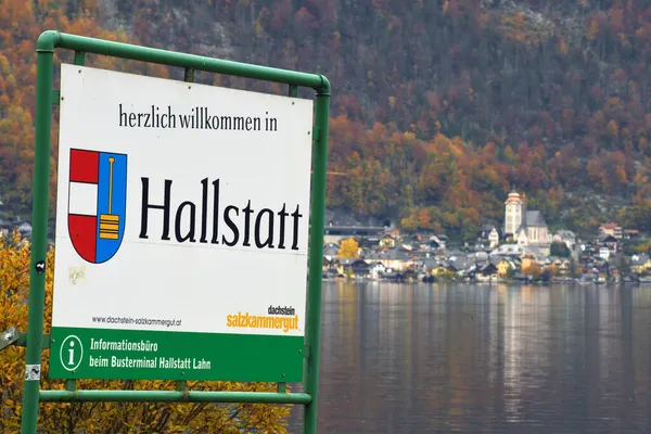 Güz Avusturya Avrupa Hallstatt Gölü Nde Hallstatt — Stok fotoğraf