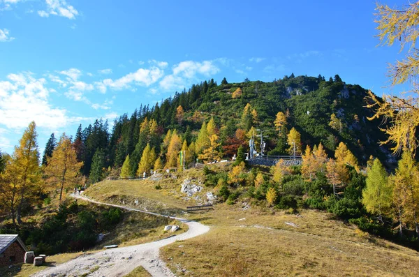 Katringipfel 1542 Metros Katrinalm 1393 Metros Bad Ischl Salzkammergut Gmunden — Foto de Stock