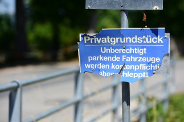 Private property on Lake Traunsee - entering prohibited