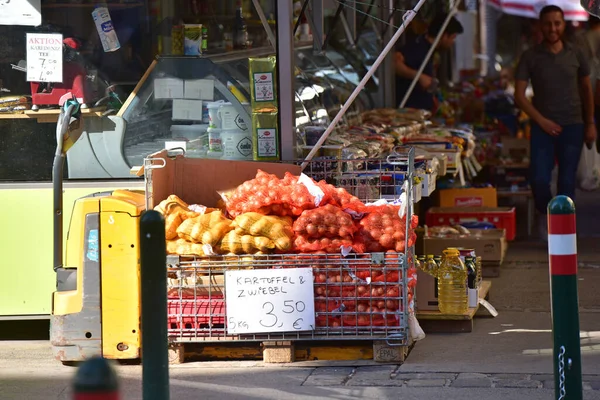 Conhecido Mercado Brunnenmarkt Yppenplatz Vienn — Fotografia de Stock