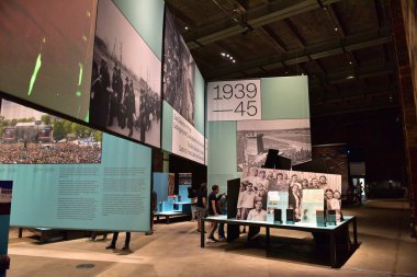 Nuremberg, Bavyera, Almanya 'daki eski Nazi Partisi Ralli Alanındaki Kongre Salonundaki Belgelendirme Merkezi