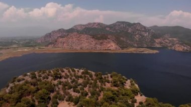 Istuzu plajının havadan görünüşü, Kırmızı Veri Kitabı 'nın yumurtlama alanı, kaplumbağalar Caretta Caretta Caretta, Dalyan, Mugla, Türkiye