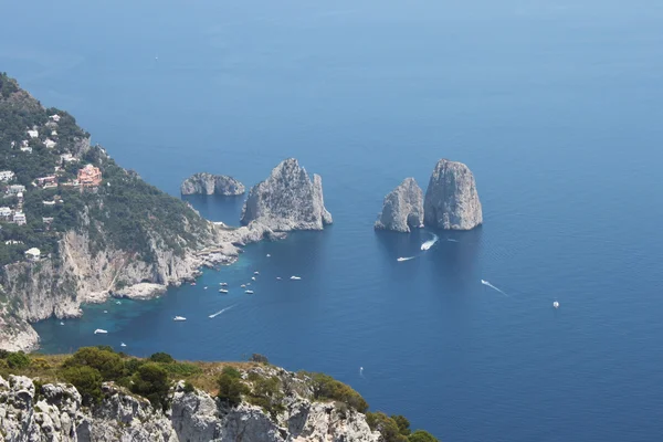 Anacapri, İtalya (görünümünden anacapri için deniz doğal kemer)