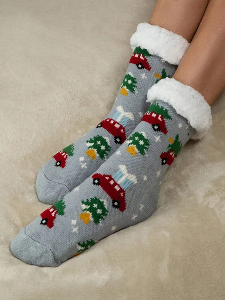 Women Feet Bed Warm Christmas Socks Cropped Image — Stock Photo, Image