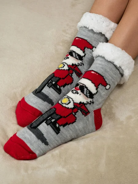 Women Feet Bed Warm Christmas Socks Cropped Image — Stock Photo, Image