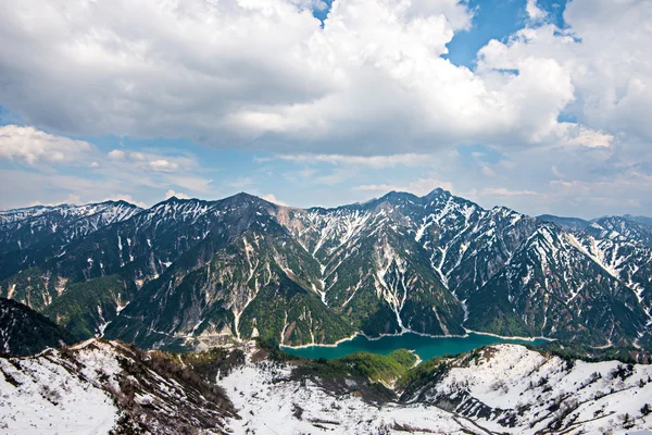 Панорама Маунтін-В'ю Tateyama Kurobe альпійські траси, Японія призначення подорожі Ліцензійні Стокові Зображення