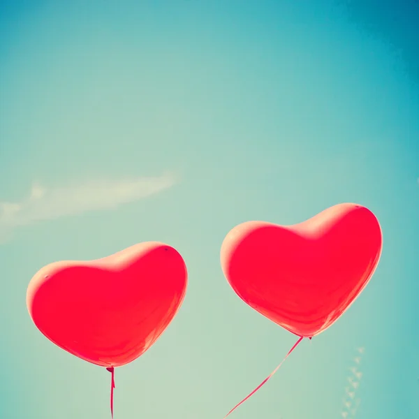 Retro miłość balony na niebo — Zdjęcie stockowe