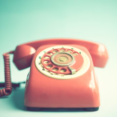 Retro kırmızı telefon