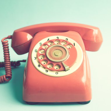 Retro kırmızı telefon