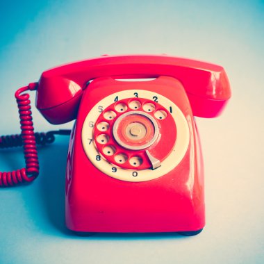 Retro kırmızı telefon